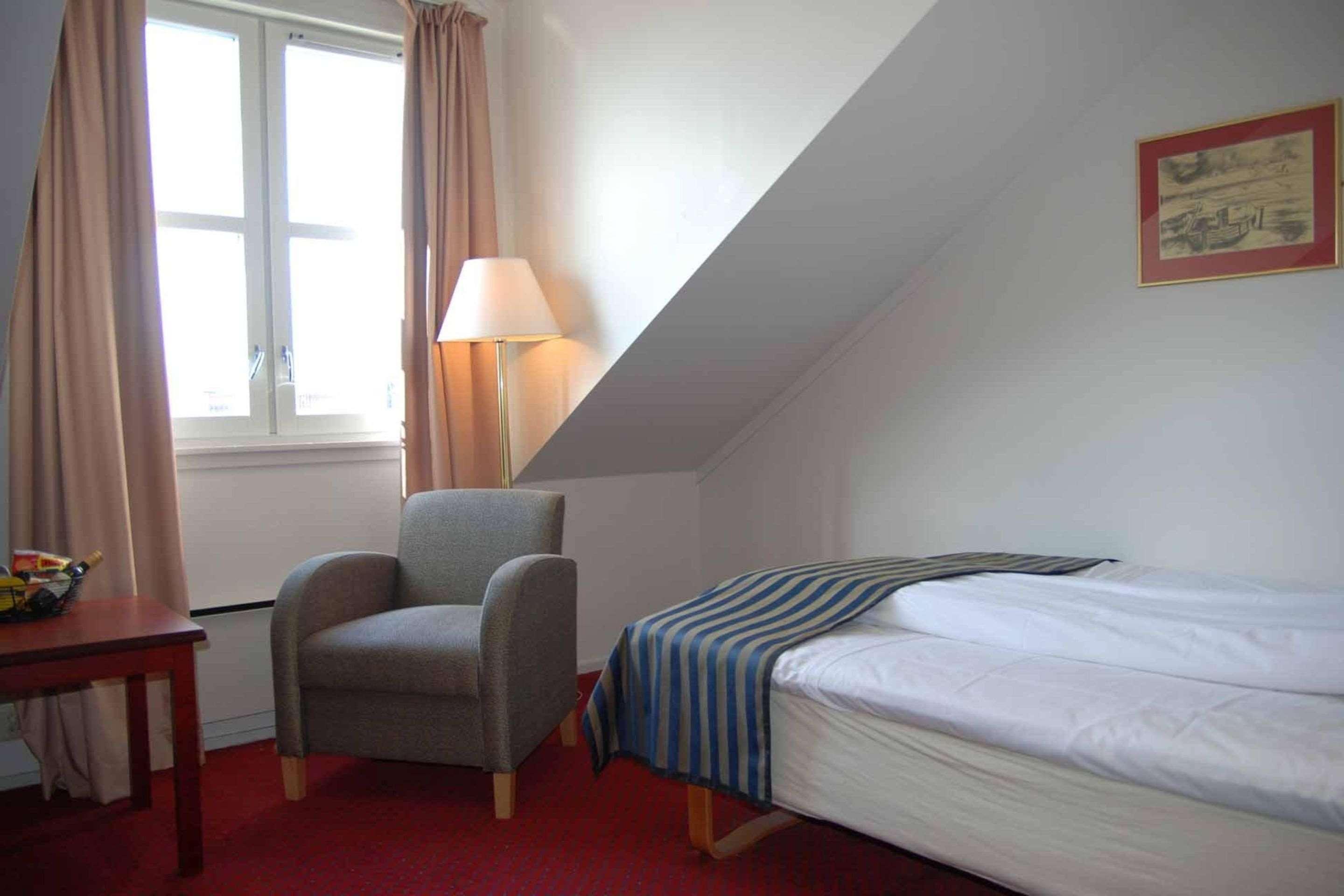 Home Hotel Grand Gjøvik Oda fotoğraf
