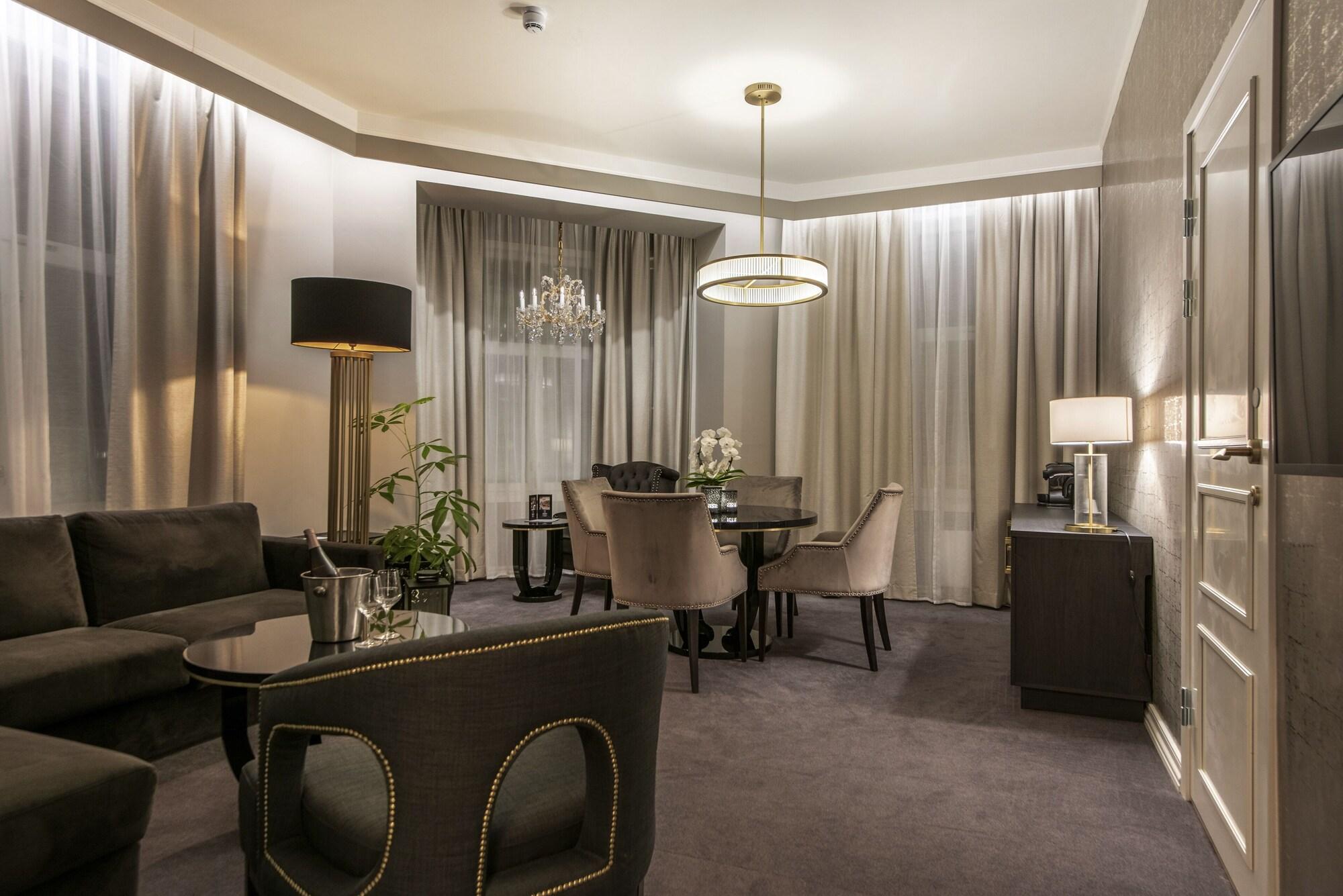 Home Hotel Grand Gjøvik Dış mekan fotoğraf