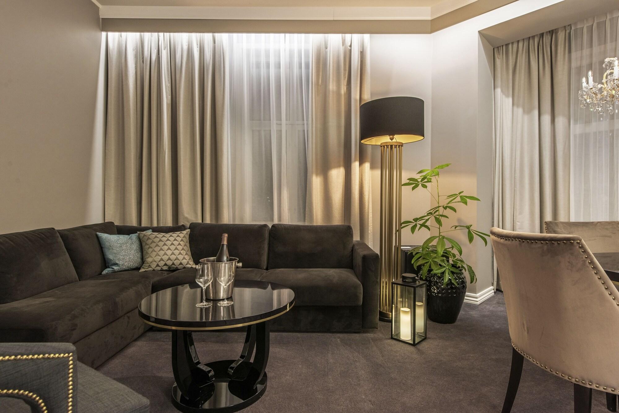 Home Hotel Grand Gjøvik Dış mekan fotoğraf